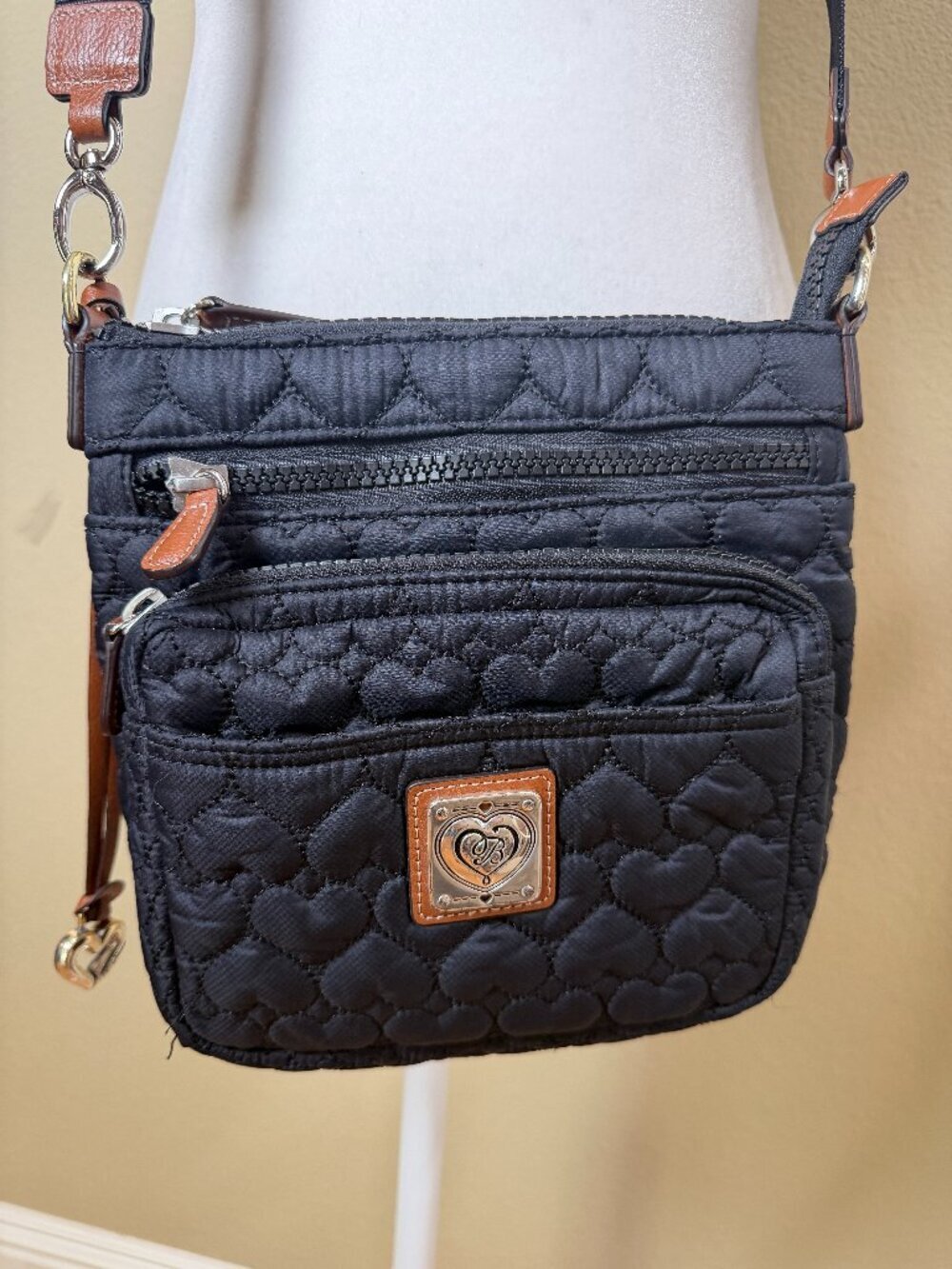 Brighton Heart to Heart Kallista Messenger Bag Purse Cross Boday